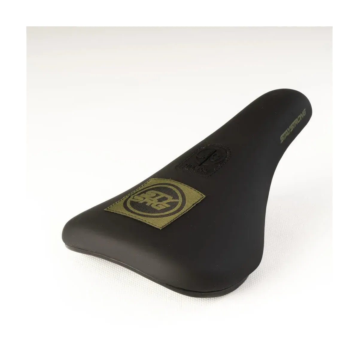 Stay Strong Icon Patch Slim Pivotal Seat Black/Green